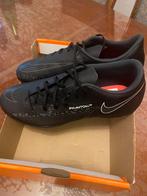 Chaussures de foot Nike Phantom 41, Sport en Fitness, Ophalen, Nieuw, Schoenen