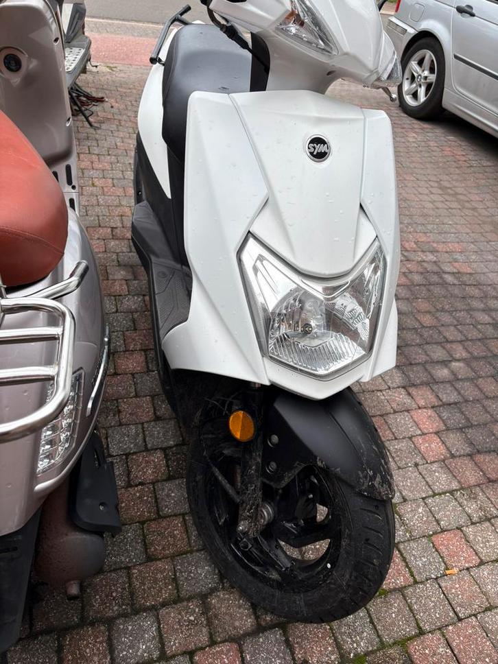 Sym orbit 3 euro 4 a klasse tekoop, Fietsen en Brommers, Scooters | SYM, Gebruikt, Orbit, Klasse A (25 km/u), Benzine, Ophalen
