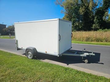 Gesloten aanhangwagen 750kg  beschikbaar voor biedingen