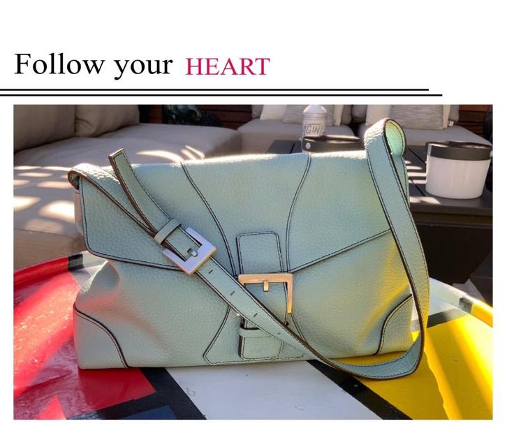 Mooie tas van zacht generfd synthetisch hemelsblauw leer, Handtassen en Accessoires, Tassen | Damestassen, Gebruikt, Handtas, Blauw