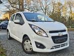 Chevrolet Spark 1.0i * 70 000 km * AIRCO+LEDER+..* CAR PASS*, Auto's, Chevrolet, Euro 5, 50 kW, Zwart, Leder en Stof