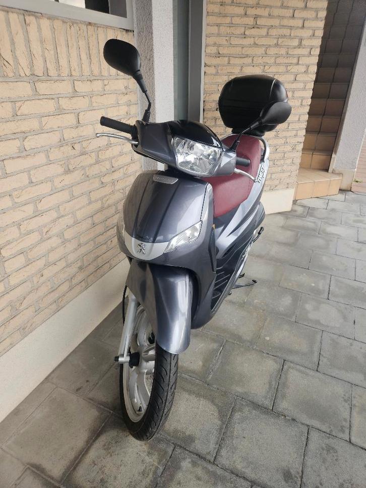 Klasse B Peugeot Tweet pas aangekocht, Fietsen en Brommers, Brommers | Peugeot, Gebruikt, Overige modellen, Klasse B (45 km/u)
