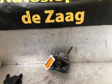 Remklauw (Tang) rechts-voor van een Ford Ecosport beschikbaar voor biedingen