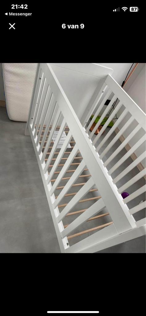 Ledikant met Aerosleep matras en toebehoren, Kinderen en Baby's, Kinderkamer | Complete kinderkamers, Zo goed als nieuw, Ophalen