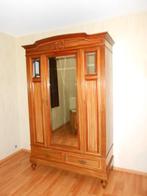 VESTIAIRE OPBERG KAST ANTIEK, Ophalen