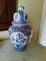 Vase en porcelaine de Delft, Antiquités & Art, Enlèvement ou Envoi