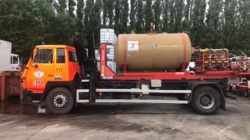 tankcontainer met toebehoren op slede met wielen, Articles professionnels, Enlèvement, Arrosage et Drainage