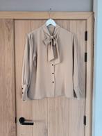 Beige dames blouse mt 1 ongeveer 36/38, Beige, Ophalen of Verzenden, Zo goed als nieuw, ANDERE
