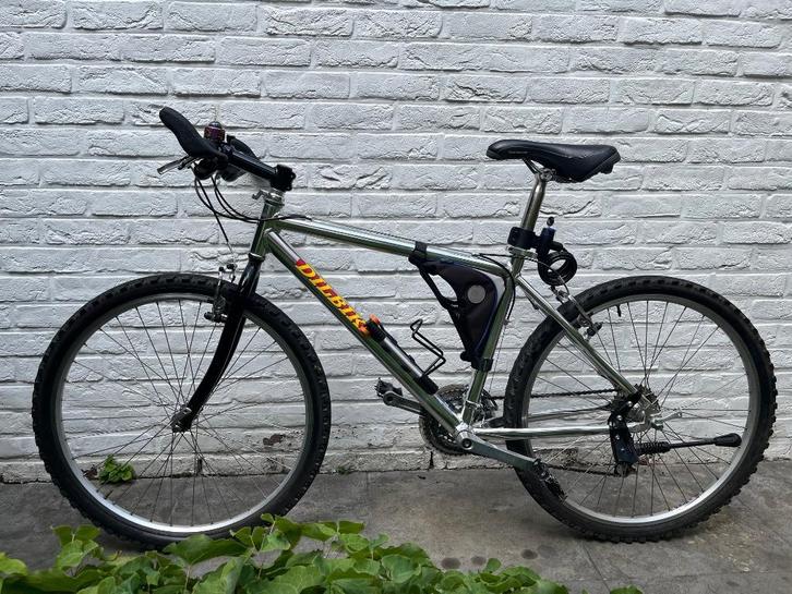 Unieke Dilbike crossfiets - met accessoires inbegrepen, Fietsen en Brommers, Fietsen | Crossfietsen en BMX, Gebruikt, 24 inch of meer