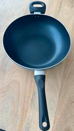 Poele wok 26 cm vitro ceramique, Maison & Meubles, Enlèvement, Comme neuf, Wok