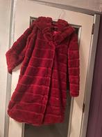 Veste fausse fourrure taille M/L parfait pour occasion, Enlèvement ou Envoi, Comme neuf, Rouge