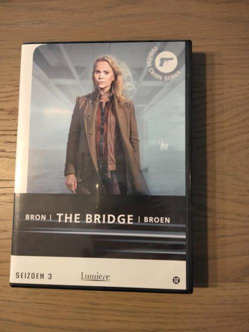 The Bridge - seizoen 3, CD & DVD, DVD | TV & Séries télévisées, Comme neuf, Thriller, À partir de 12 ans, Enlèvement ou Envoi