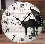 Horloge murale ronde en bois analogique Piano (25cm), Maison & Meubles, Enlèvement ou Envoi, Neuf, Horloge murale