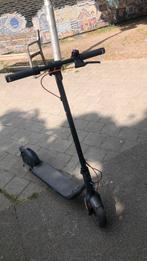 Ninebot met pinkers rijd perfect me achterwiel aandrijving, Ophalen, Gebruikt, Elektrische step (E-scooter)