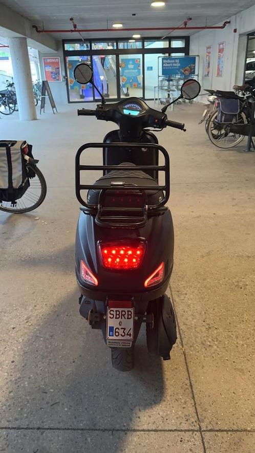 Gts Toscana Dynamic, Fietsen en Brommers, Scooters | Vespa, Zo goed als nieuw, Ophalen of Verzenden