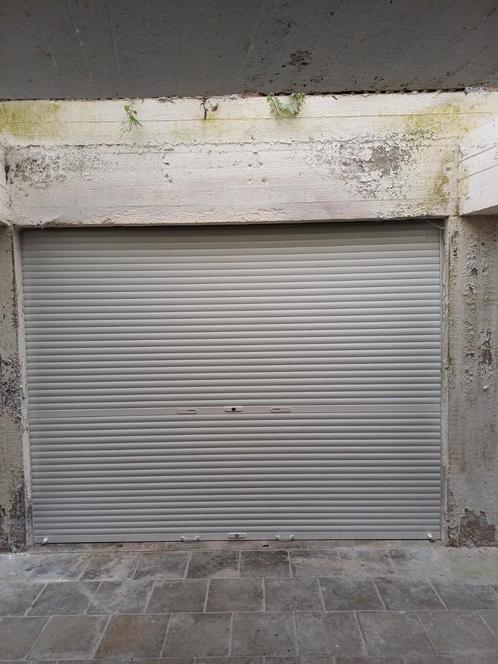 Garagebox te huur in Laken 15m2, Immo, Garages en Parkeerplaatsen