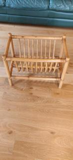 Vintage rotan krantenbak, Huis en Inrichting, Ophalen of Verzenden