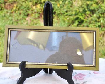 cadre rectangulaire tour plastique olive  beschikbaar voor biedingen