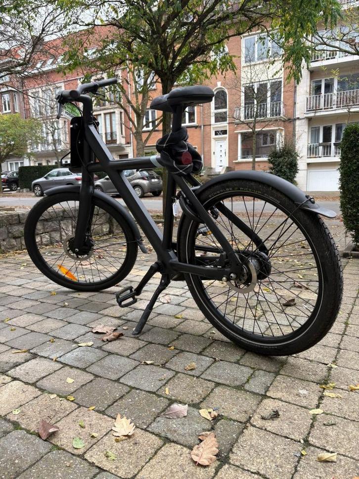 VanMoof X3 Donker/Zwart (Klein/Klein), Fietsen en Brommers, Snorfietsen en Snorscooters, Gebruikt, Elektrisch, Ophalen