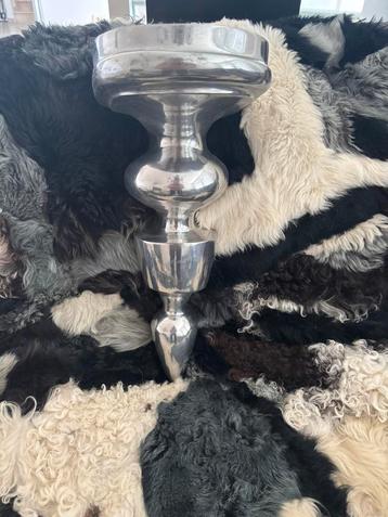 Console zilver kleur  beschikbaar voor biedingen