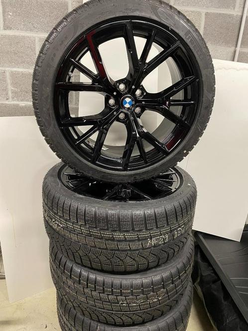 Complete winterwielen 19" stijl 845M voor BMW 5 Serie G30 G3, Auto-onderdelen, Banden en Velgen, Velg(en), Winterbanden, 19 inch