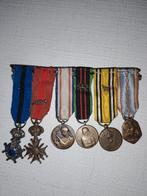 Mini-médaille sur une barrette, Enlèvement ou Envoi