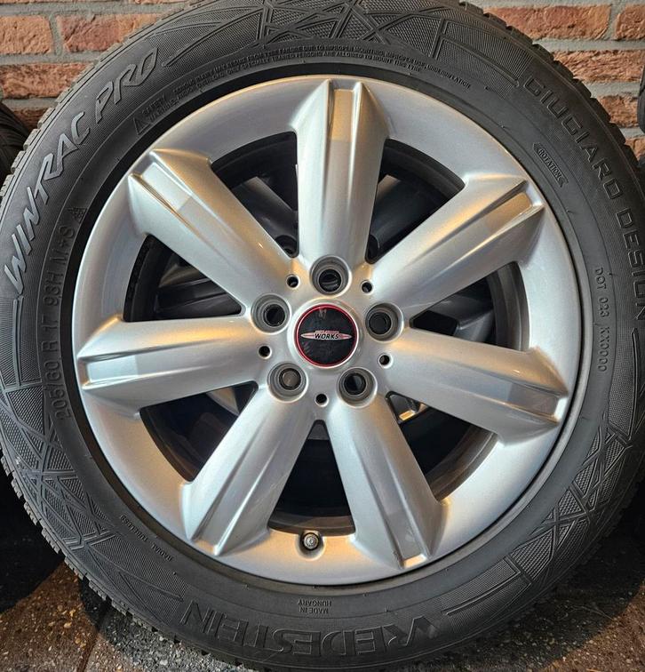 17 inch MINI Countryman JCW Winterset 5x112 TPMS 7.5mm, Auto diversen, Overige Auto diversen, Ophalen