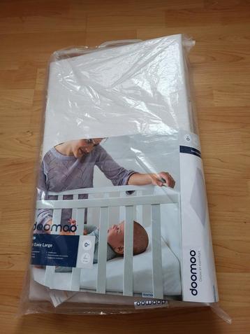Hellend kussen Doomoo Rest easy Large beschikbaar voor biedingen
