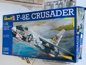 Maquette avion Revell F-8E CRUSADER echelle 1/72 Neuf. disponible aux enchères