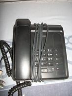 4 verschillende telefoon toestellen met druktoetsen, Enlèvement, Utilisé