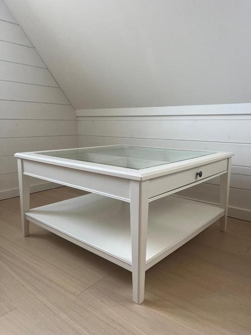 Ikea Liatorp salontafel met glazen blad en en lade, Huis en Inrichting, Tafels | Salontafels, Gebruikt, 50 tot 75 cm, 50 tot 100 cm