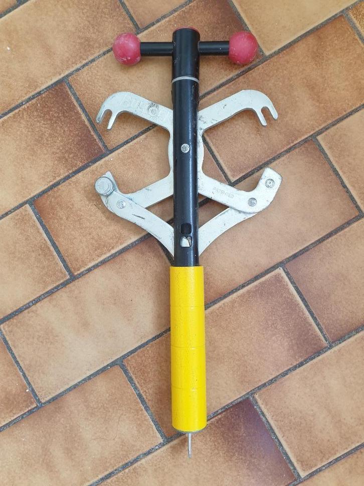 Bullock anti-diefstal toestel voor de auto, Auto diversen, Anti-diefstal, Zo goed als nieuw, Ophalen