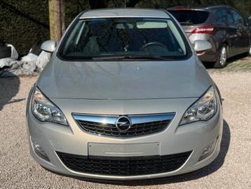 Opel Astra 1.4i benzine - 57000KM*Airco*ZEER PROPER! beschikbaar voor biedingen