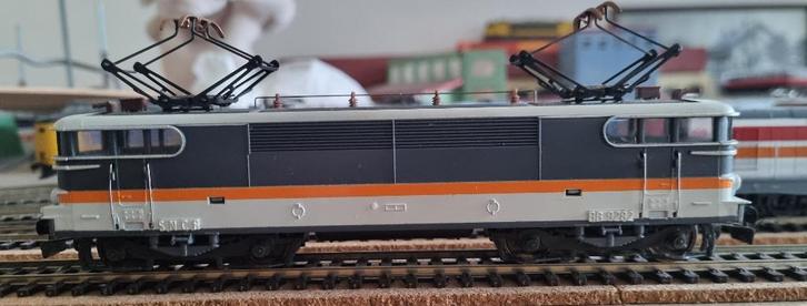 Jouef BB9200 loco electrique Corail., Hobby & Loisirs créatifs, Trains miniatures | HO, Comme neuf, Locomotive, Jouef, Analogique