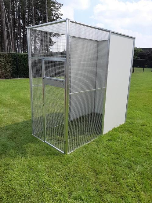 ALUMINIUM VOLIERE 2 X 1 X 2 . (NIEUW), Dieren en Toebehoren, Vogels | Hokken en Kooien, Zo goed als nieuw, Aluminium, Ophalen of Verzenden