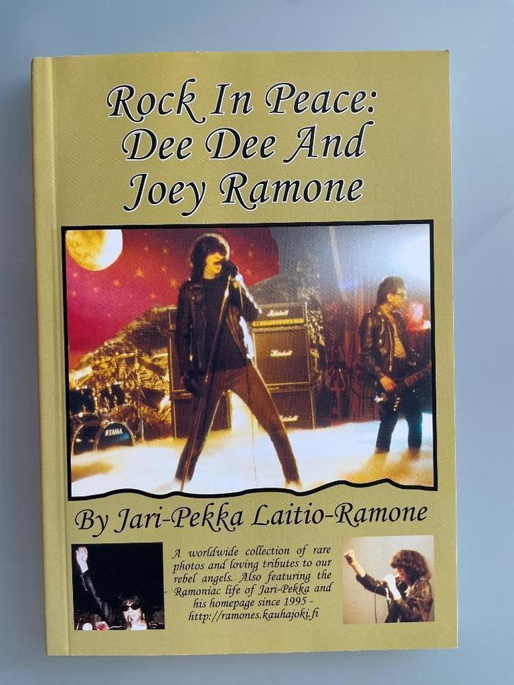Rock in Peace : Dee Dee and Joey Ramone, Boeken, Muziek, Nieuw, Artiest, Ophalen of Verzenden
