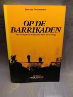 Boek "Op de barrikaden" 30 jaar Volksunie, Boeken, Ophalen of Verzenden, Zo goed als nieuw, Politiek en Staatkunde
