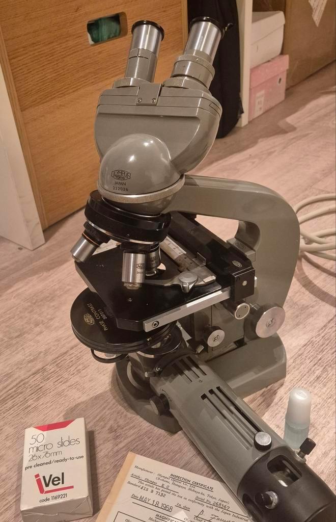 Fasecontrast binoculaire microscoop, Audio, Tv en Foto, Optische apparatuur | Microscopen, Zo goed als nieuw, Biologische microscoop