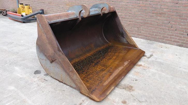 Verachtert CW45 cleaning bucket / 2.20m wide / 2.3m3, Articles professionnels, Machines & Construction | Pièces
