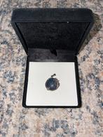 Pierre avec finition en forme de dragon, Enlèvement, Comme neuf