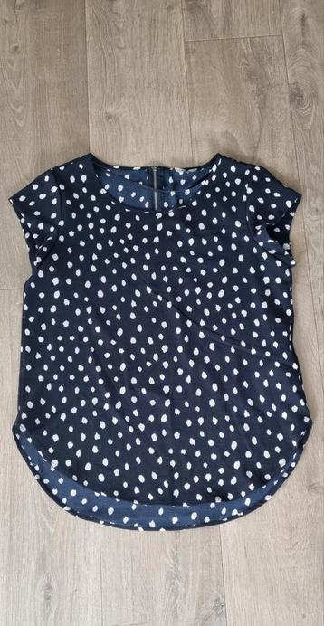 Leuke blouse/t-shirt van ONLY beschikbaar voor biedingen