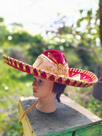 Sombrero, made in Mexico...