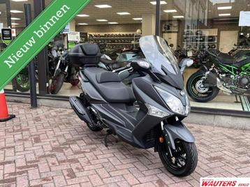 SYM GTS 300i ABS beschikbaar voor biedingen