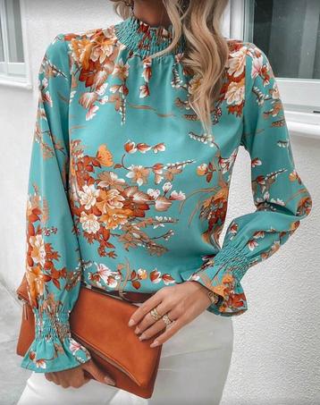 Blouse maat XL beschikbaar voor biedingen