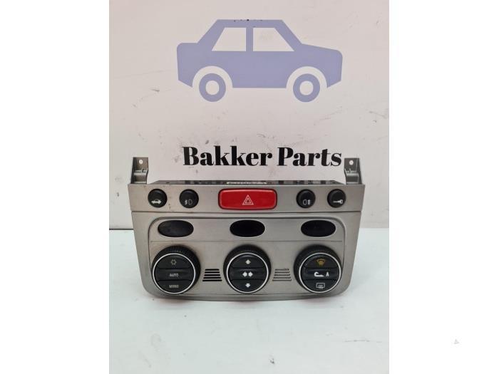 Kachel Bedieningspaneel van een Alfa Romeo 147, Auto-onderdelen, Dashboard en Schakelaars, Alfa Romeo, Gebruikt, 3 maanden garantie