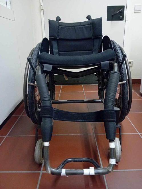 Sportrolstoel in goede staat, Sport en Fitness, Overige Sport en Fitness, Gebruikt, Ophalen