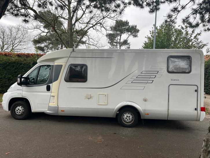Witte mobilhome Hymer AG Tramp Classic, 7m30, Caravans en Kamperen, Mobilhomes, Particulier, tot en met 4, Integraal, Hymer, Fiat