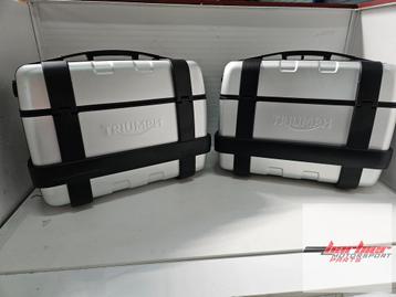 TRIUMPH TIGER 900 GT KOFFER SET beschikbaar voor biedingen