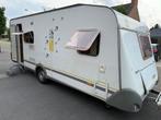 Knaus Südwind 560 caravan met stapelbed, mover & voortent, Standaardzit, 7 tot 8 meter, Particulier, Microgolfoven