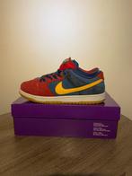 Nike sb dunk low Barcelona, Sneakers, Ophalen of Verzenden, Zo goed als nieuw